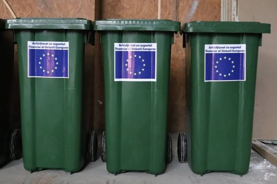 UE // „EcoCahul - Cetățean implicat pentru un oraș curat!”