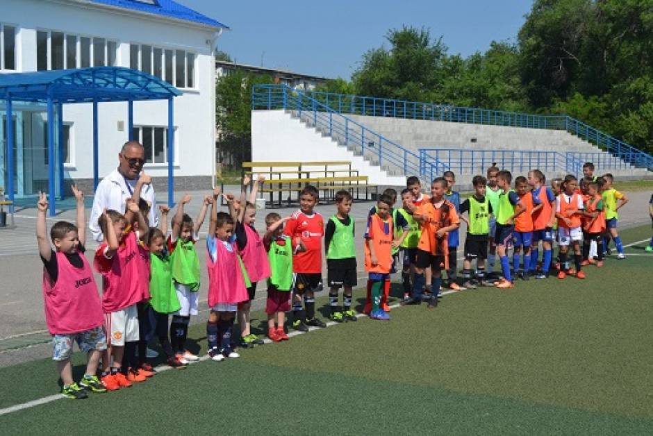 Festival fotbalistic pentru copii organizat în Cahul de Asociația Raională de Fotbal