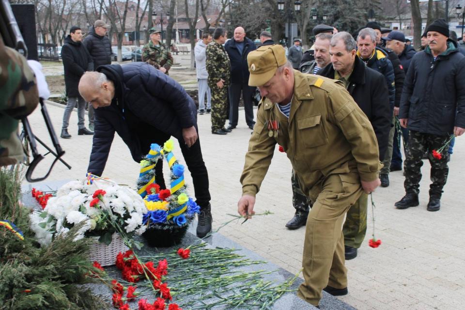 „Cahulul își onorează eroii: Veterani, autorități și tineri, uniți în memoria celor căzuți în Afganistan”