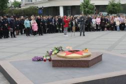 Comemorarea victimelor celui de-Al Doilea Război Mondial la Cahul: Depuneri de flori la monumentul „Focul Veșnic”