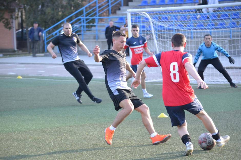 Turneul „Cupa Primarului Cahul-2025” continuă: Rezultatele etapei a II-a și meciurile viitoare