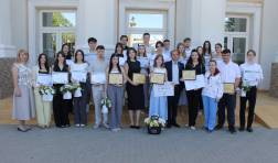 Gala Excelenței în Educație – Cahul 2025: Tinerii Merituoși, Răsplătiți pentru Performanță