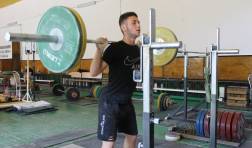 Tinerii halterofili din Cahul vizează medalii la Campionatul European din Madrid  
