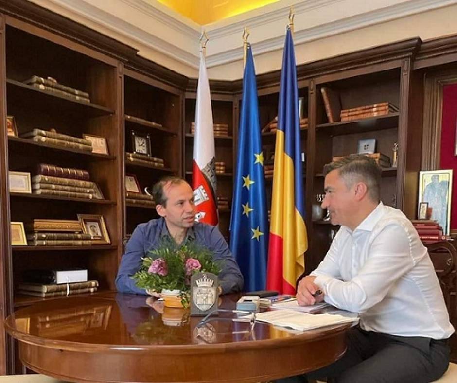 Primarul municipiului Cahul, dl Nicolae Dandiș, a avut o vizită de lucru la Iași, unde împreună cu dl Mihai Chirica, Primarul municipiului Iași.
